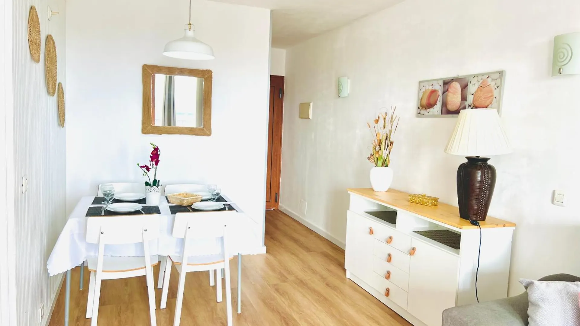 Lägenhet Apartamentos Achacay - Los Cristianos Los Cristianos  Spanien